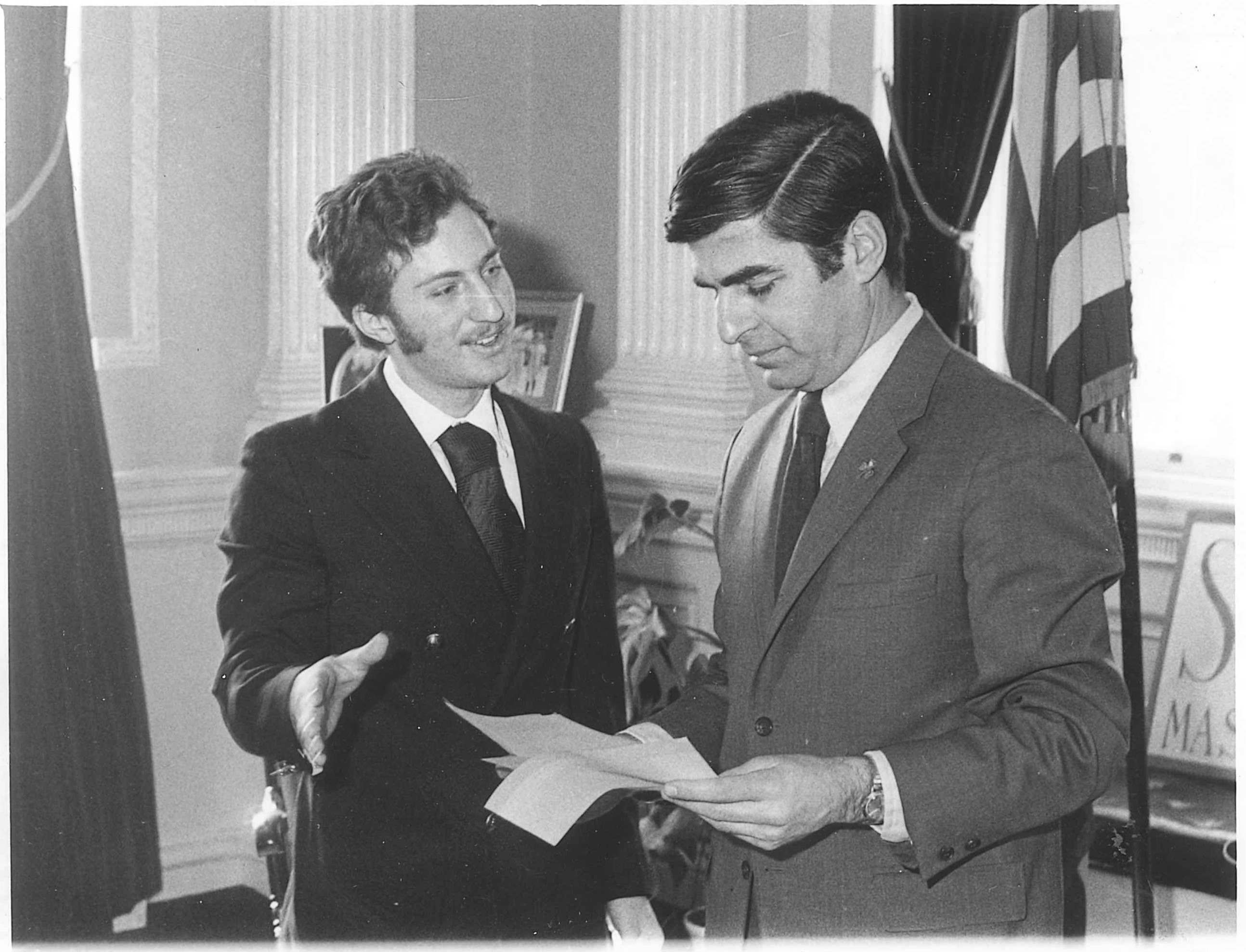 Gov. Dukakis receives radiogram via W1BUR